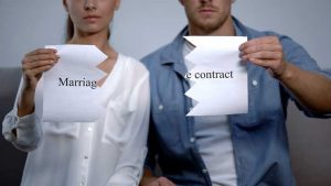 Divorce_rules_AdobeStock_290827149-300x169