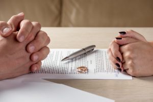 before_hiring_divorce_attorney_AdobeStock_121654723-300x200